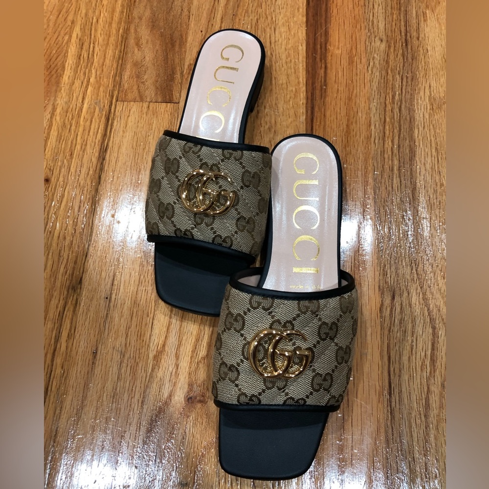 ‼️SOLD‼️GUCCI GG JOLIE MARMONT MATELASSE CANVAS LEATHER SUPREME SLIDE SANDAL - Picture 3 of 14